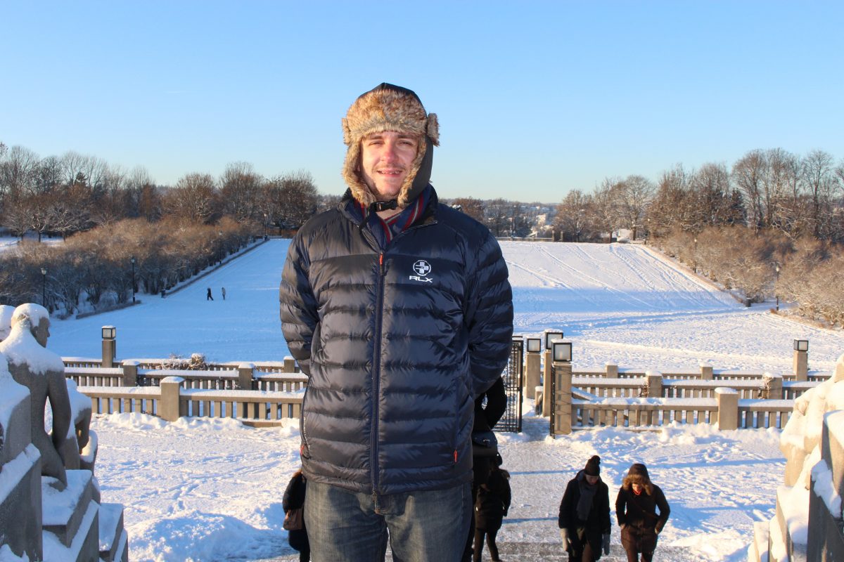 Vigeland Sculpture Park - smiling man in the park in the snow, Oslo