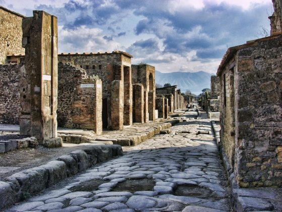 How to visit Pompeii